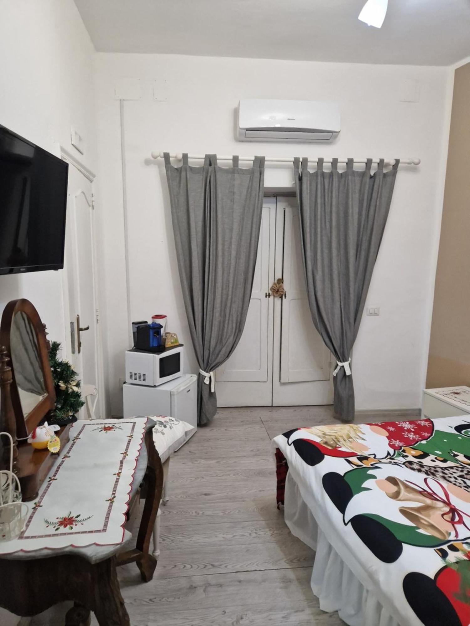 Affittacamere Cecco Rooms ラヴェッロ エクステリア 写真