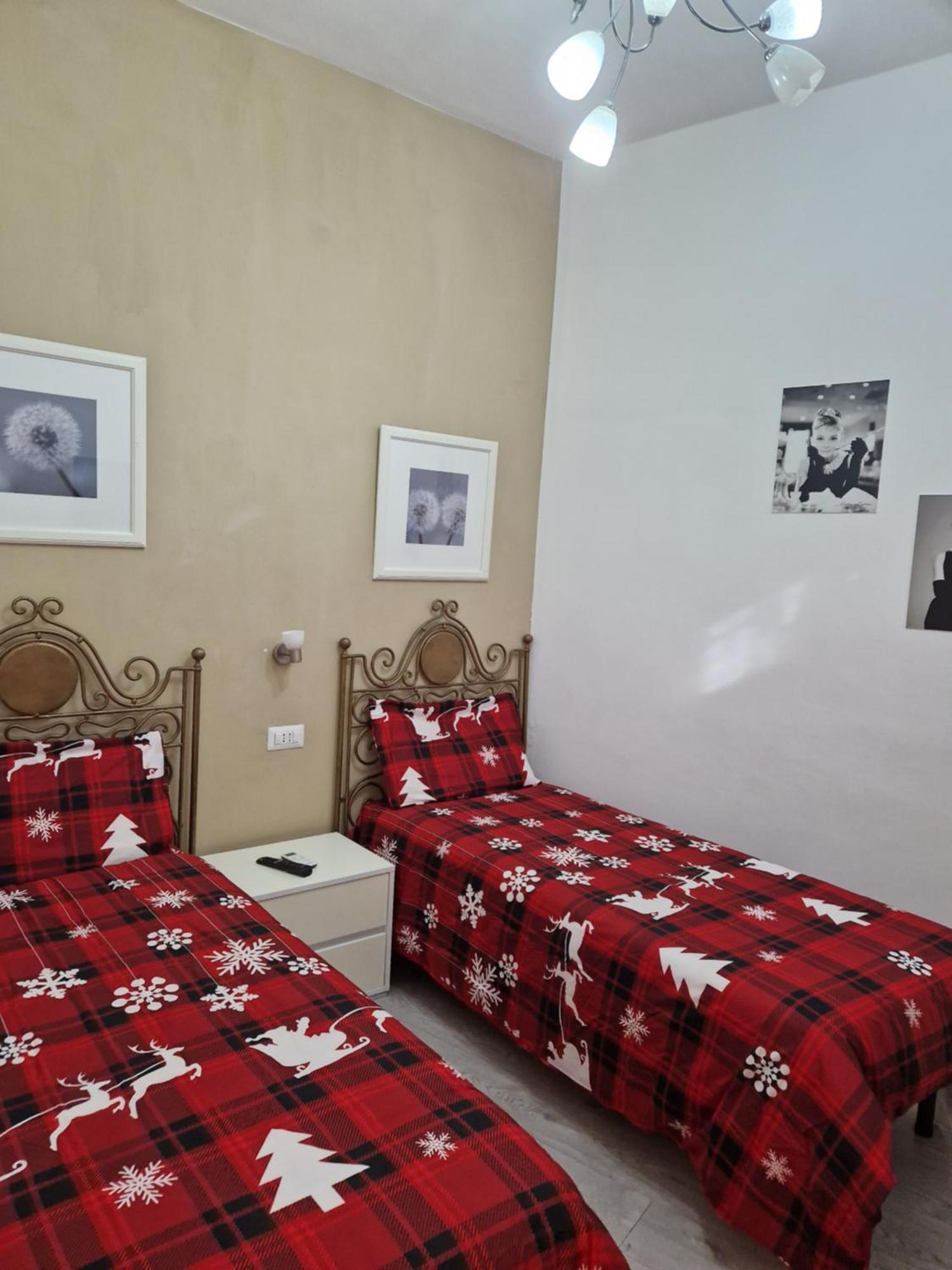 Affittacamere Cecco Rooms ラヴェッロ エクステリア 写真